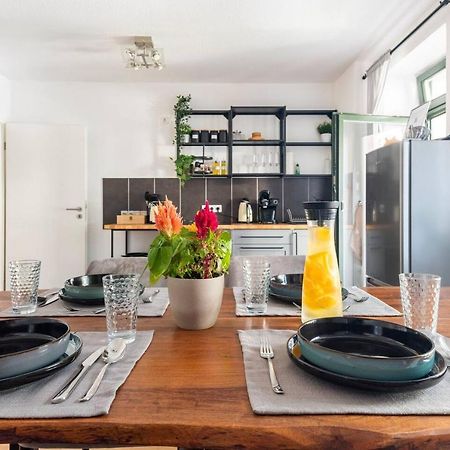 Super Zentrale, Gemutliche Wohnung Mit Balkon Leipzig Eksteriør bilde
